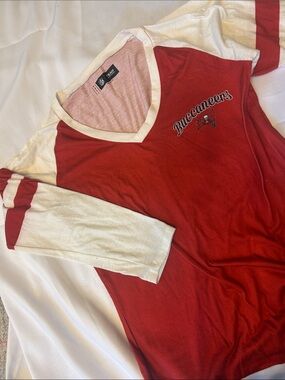 Team Apparel Red and White Buccaneers V-Neck Raglan Long Sleeve Top